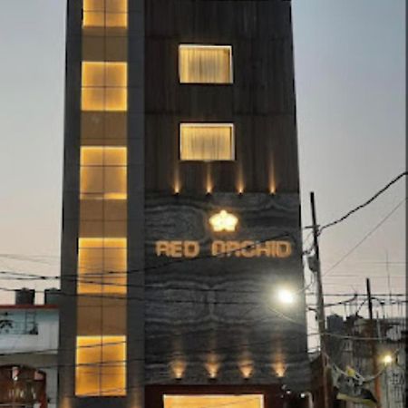 Red Orchid Hotel Kanpur Buitenkant foto